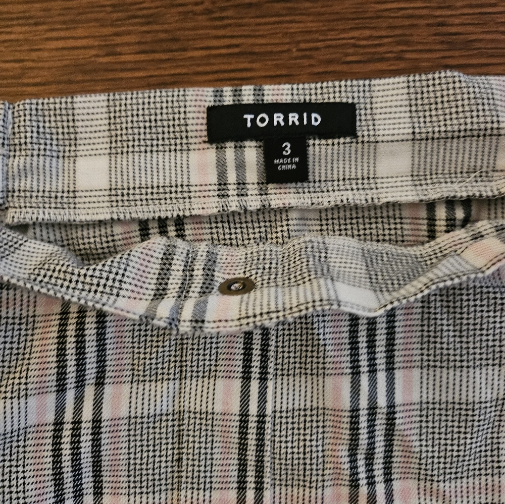 Torrid mini skirt